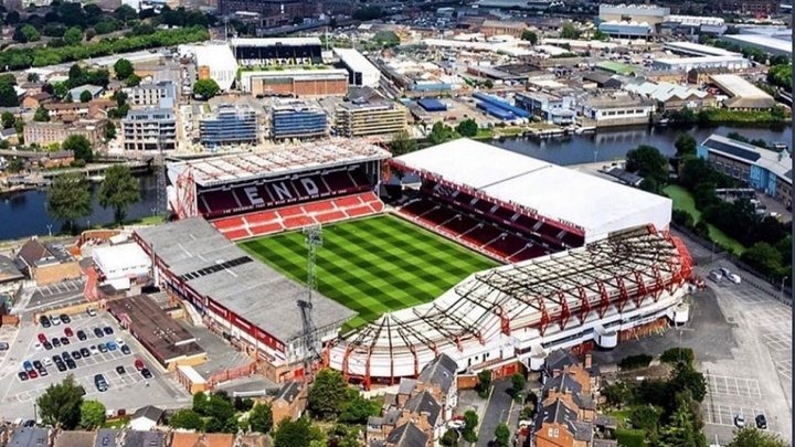 วิเคราะห์บอล [ คาราบาว คัพ ] ฟอเรสต์ VS แมนยู Stadium